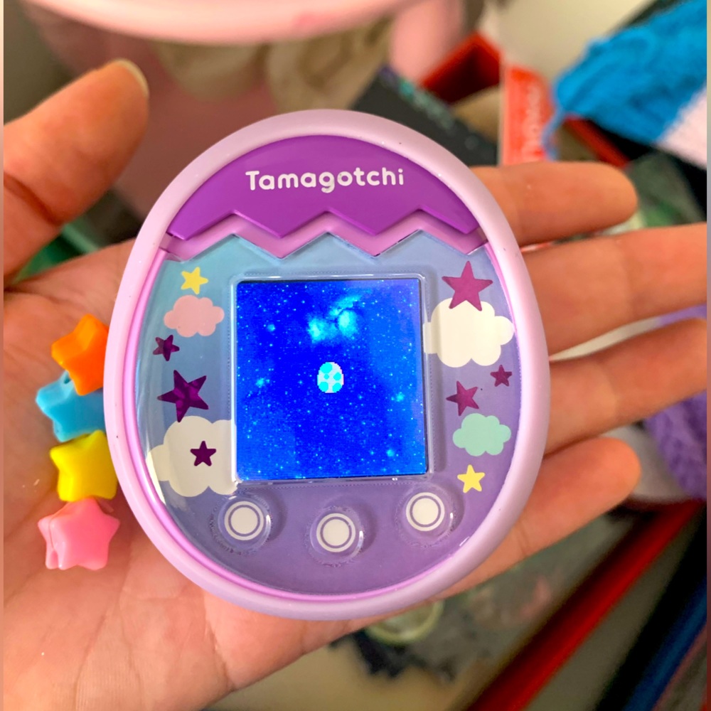 Tamagotchi Pix Sky Purple w/ Case+screen protector, Bandai Reality Pet w/ Camera
